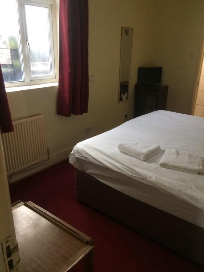 Harrow Bed & Breakfast Dış mekan fotoğraf