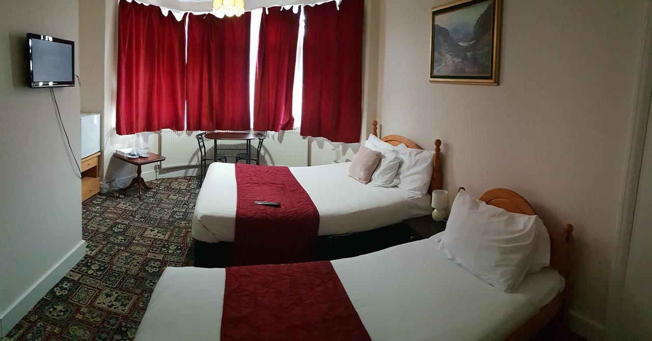 Harrow Bed & Breakfast Dış mekan fotoğraf
